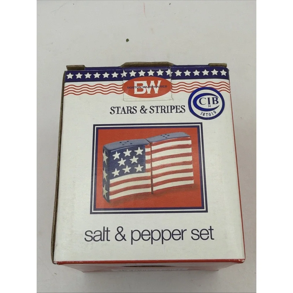 Boston Warehouse Salt Pepper Shakers Ceramic Americana USA Flag Patriotic NIB